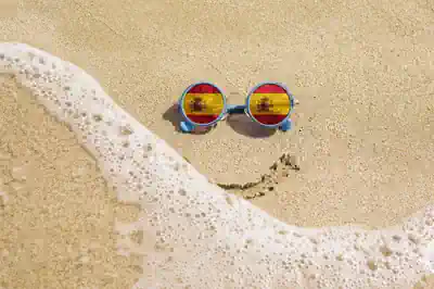 feriencamp-spanisch eine-sonnebrille-gruesst-vom-strand-aus-dem-spanisch-sprachcamp-in-deutschland
