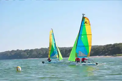 feriencamps-sommerferien-segeln