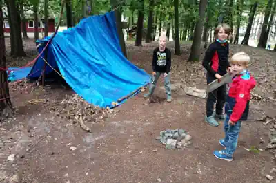 kinderferienlager-survival-sommerferien