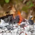 waldfrieden-suhl ein Schmiedefeuer für die Schürhaken zum Lagerfeuer