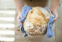 berlin-im-herbst ein frisch gebackenes Brot